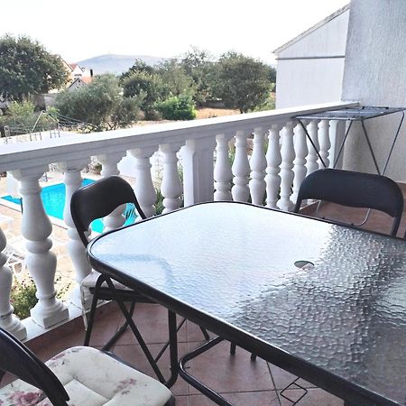 Apartments"Nika" With Private Pool Galovac  Exterior foto